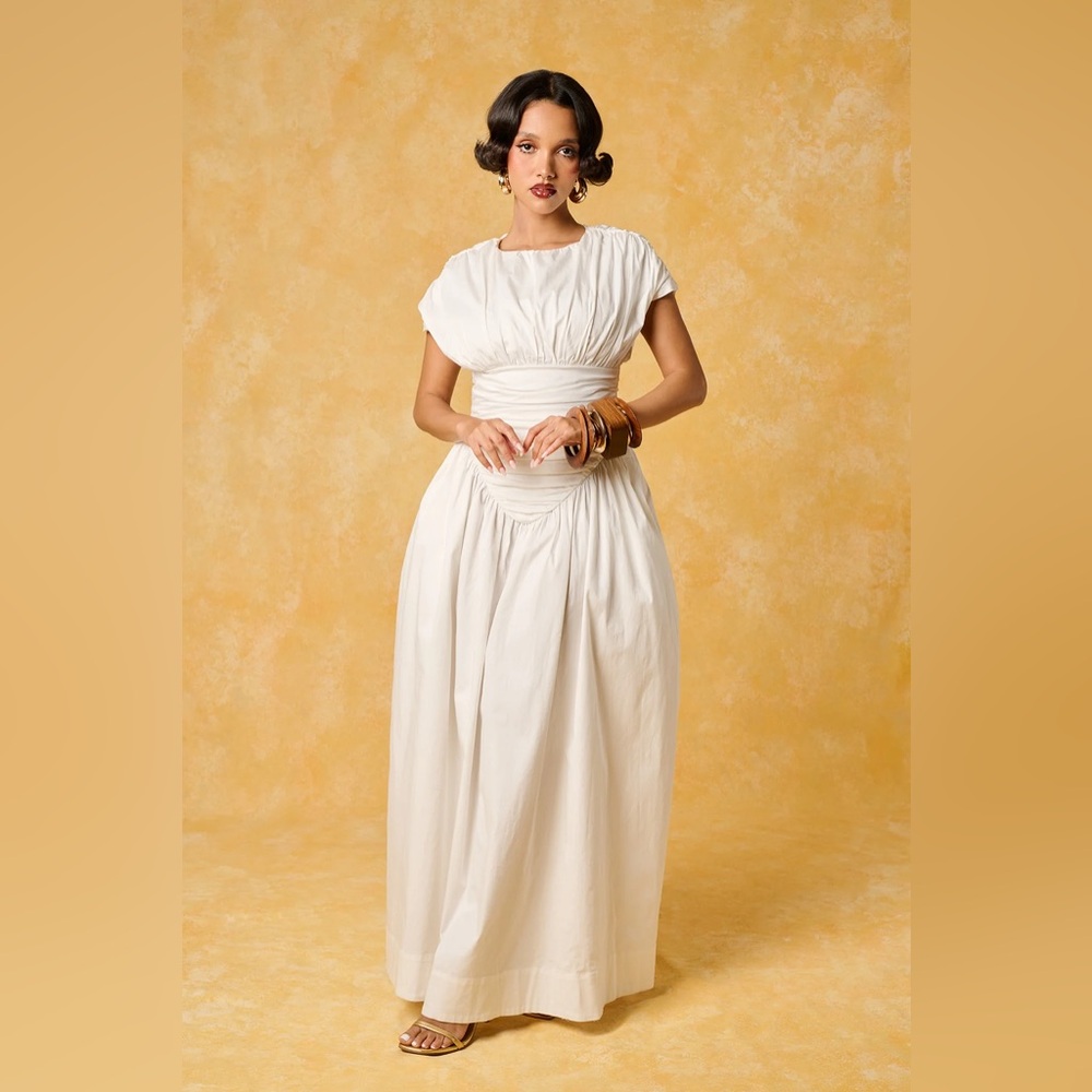 Chic Ivory Maxi Dress